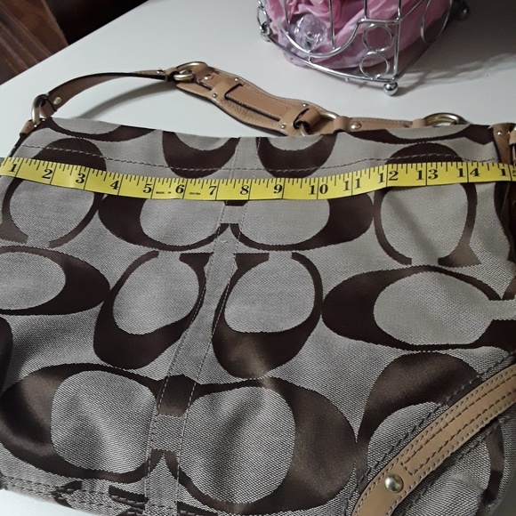 Coach Carly purse - Picture 4 of 5